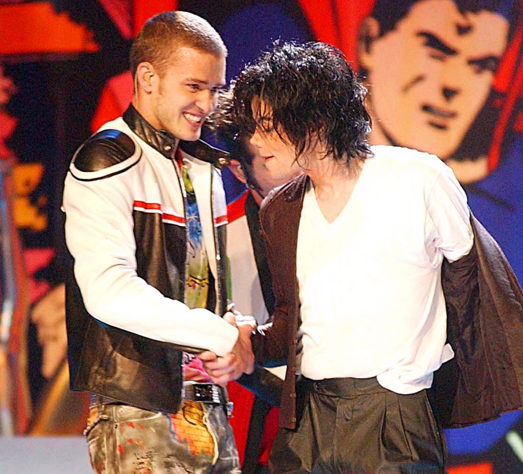 Michael Jackson y Justin Timberlake arrasan en explosivo duo