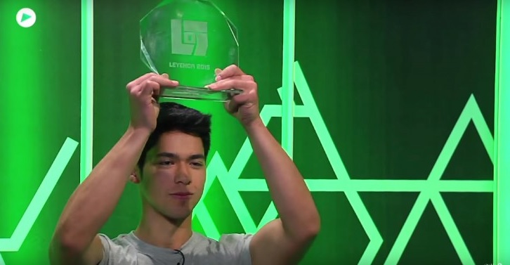 De tal palo tal astilla: Hijo de Salfate se corona como “el mejor gamer de Chile”