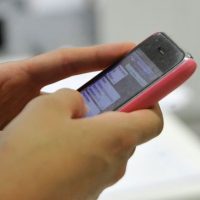 No seas poco sincero, no le pongas punto a tus mensajes de Whatsapp