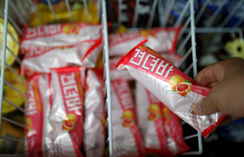 En Korea lanzaron el primer helado para pasar la caña