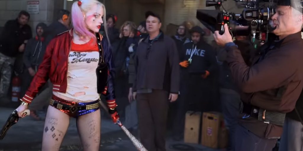 Acá te dejamos este entretenido detrás de cámaras de Suicide Squad