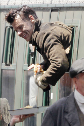 Mandatory Credit: Photo by Beretta/Sims/REX/Shutterstock (5782488af) Harry Styles 'Dunkirk' on location filming, Swanage, UK - 25 Jul 2016