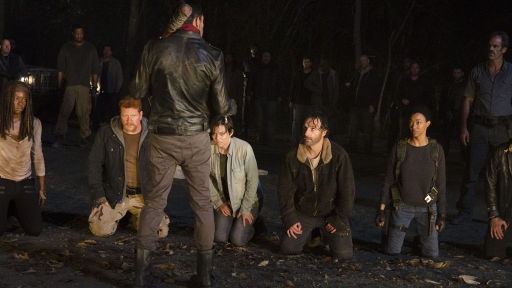 Revelaron la primera foto de la séptima temporada de The Walking Dead