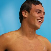 Redes sociales se ríen de los nadadores porque parecen "actores porno"