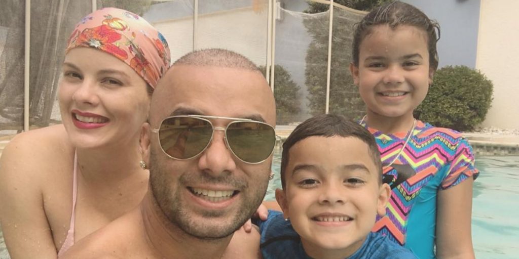 Esposa de Wisin habló de la enfermedad de su bebe