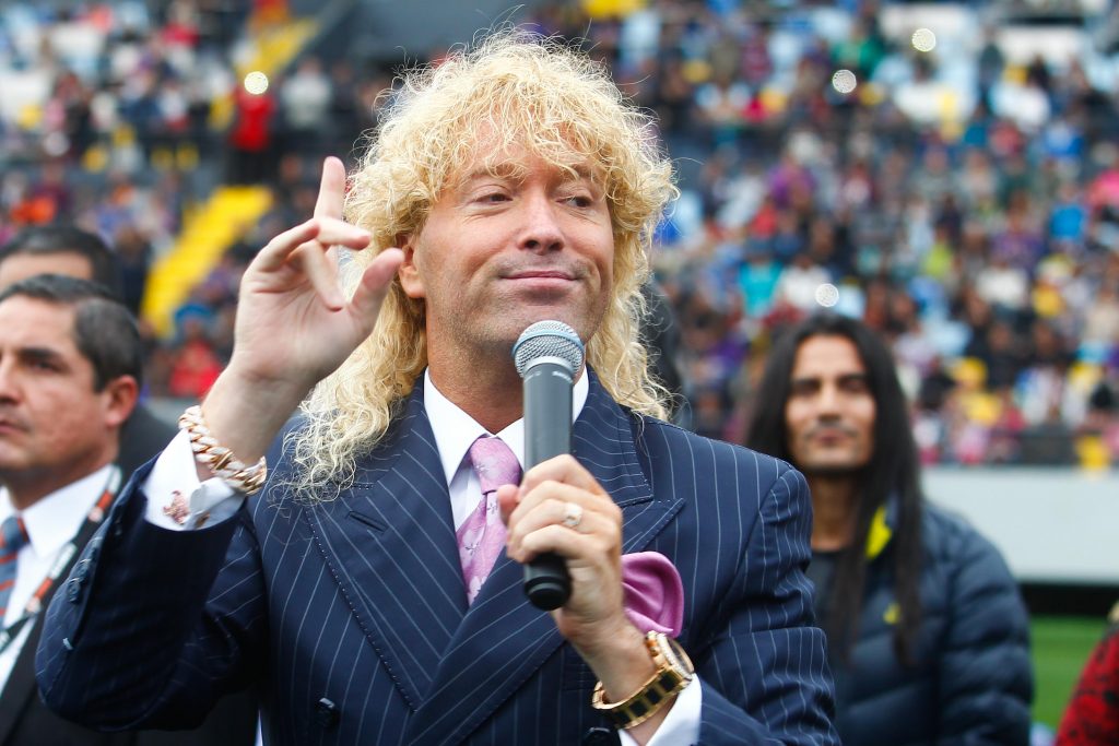 ¿Farkas a la presidencia? El empresario inscribió sitio oficial