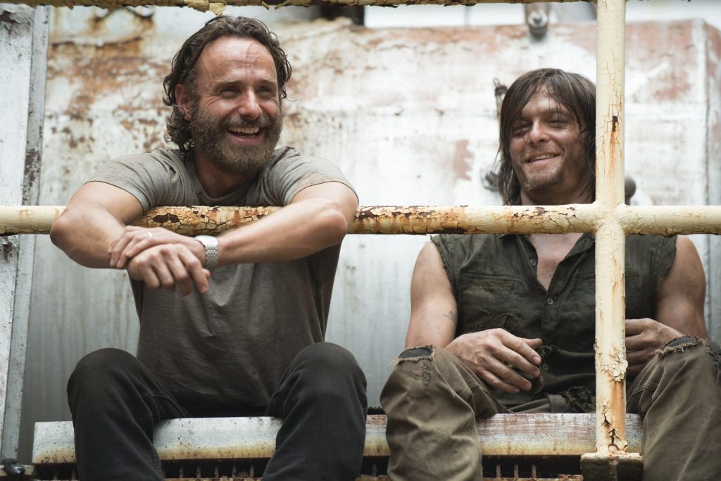 Fans levantan teoría entre Daryl y Rick sobre el último capítulo 👀