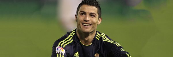 ¡Que nadie sepa tu próxima jugada! Fingió ser Cristiano Ronaldo y se acostó con más de 40 hombres