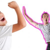 Luciano (el niño con voz de niña) y su Revancha