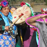 Pelao Rodrigo aprende de medicina mapuche