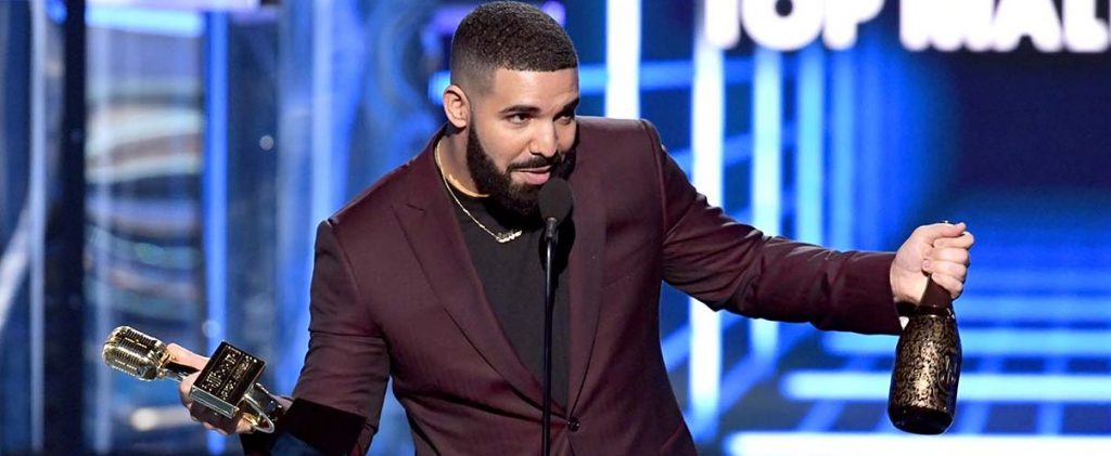 Drake fue el gran vencedor en los premios Billboard 2019