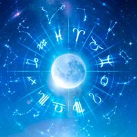 Eligiendo a la mejor dueñita de casa: ¿Escuchaste el horóscopo de fin de año?