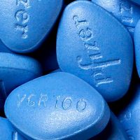 Alertan aumento de consumo de viagra en menores de 25 años