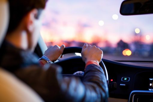 Toda licencia de conducir que vencía el 2020 o 2021, se aplaza hasta el 2022 😍