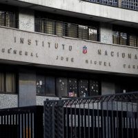 Polémica celebración de "Feria no sexista" en el Instituto Nacional