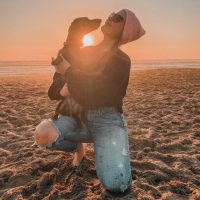 ¡Dj Cesfam in the house! Isa Serafini prendió la sala de urgencias