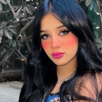 Conoce a la joven chilena que la rompe en redes sociales y ganó un MTV Miaw 2021