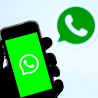 Ojo que si te dai color "personalizando" tu Whatsapp...eliminarán tu cuenta