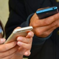 La media jugada: Para competir, ex trabajadores de WhatsApp crearon HalloApp