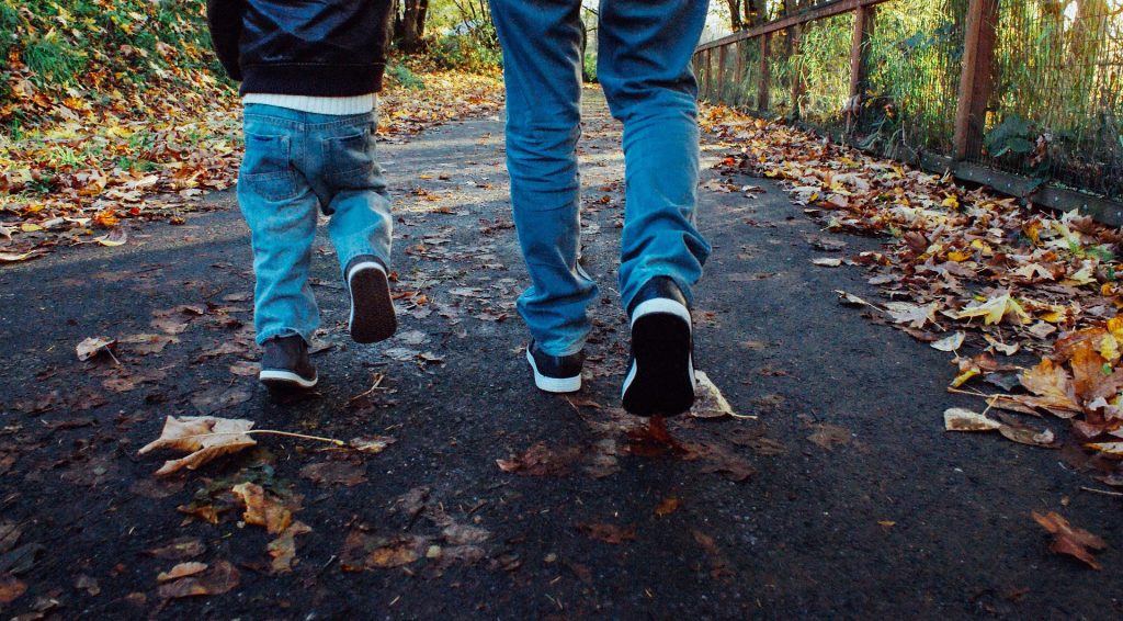 Un patá en la raja entre hijos vs padres