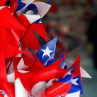 Versus dieciochero en Comunidad Carolina