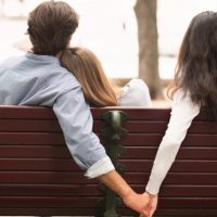 Tenemos estudio en Tumba la Casa: Hablamos sobre la infidelidad