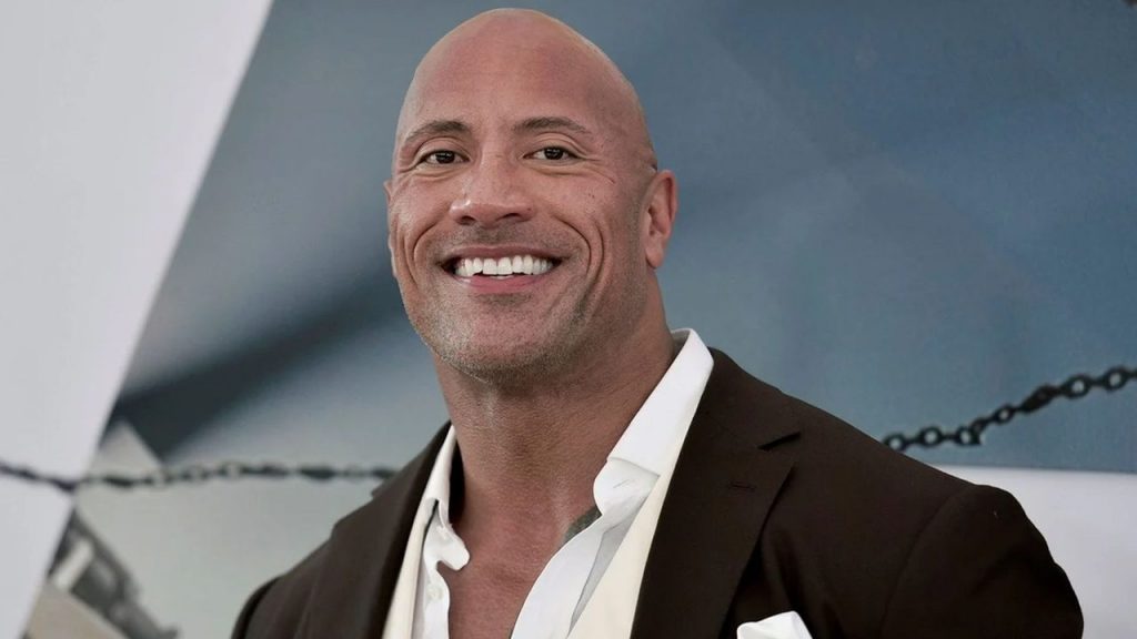 Como no querer a la roca: Dwayne Johnson le regaló su camioneta a un fan