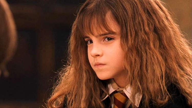 Es leviosa, !no leviosá! Estuvimos a punto de quedarnos sin Hermione