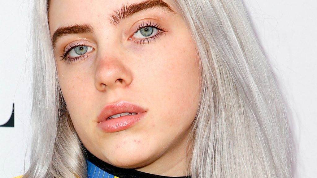 Billie Eilish confesó ser adicta al porno desde chica y dijo que eso “le destruyó su cerebro”