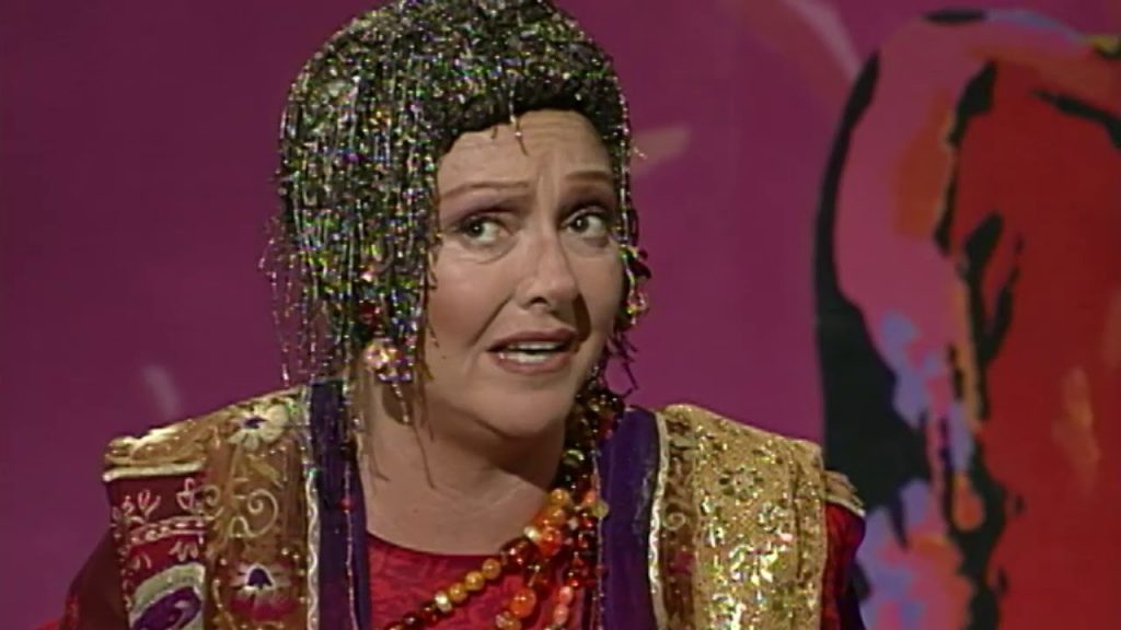 ¡Grande, tía! Gloria Münchmeyer recibe el Premio Nacional del Humor
