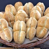 Cada chileno consumiría 90 kilos de pan al año