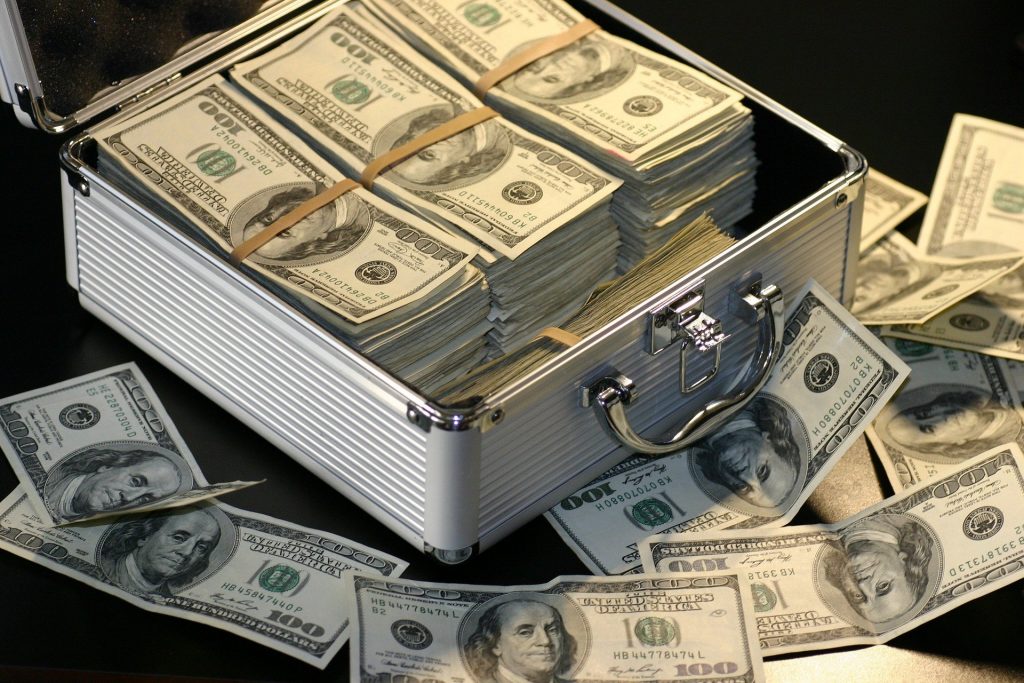 Ya es diciembre y… ¿Le debes plata a alguien?