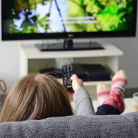 ¡Mira! Dónde ver series, películas y teleseries legal y gratis
