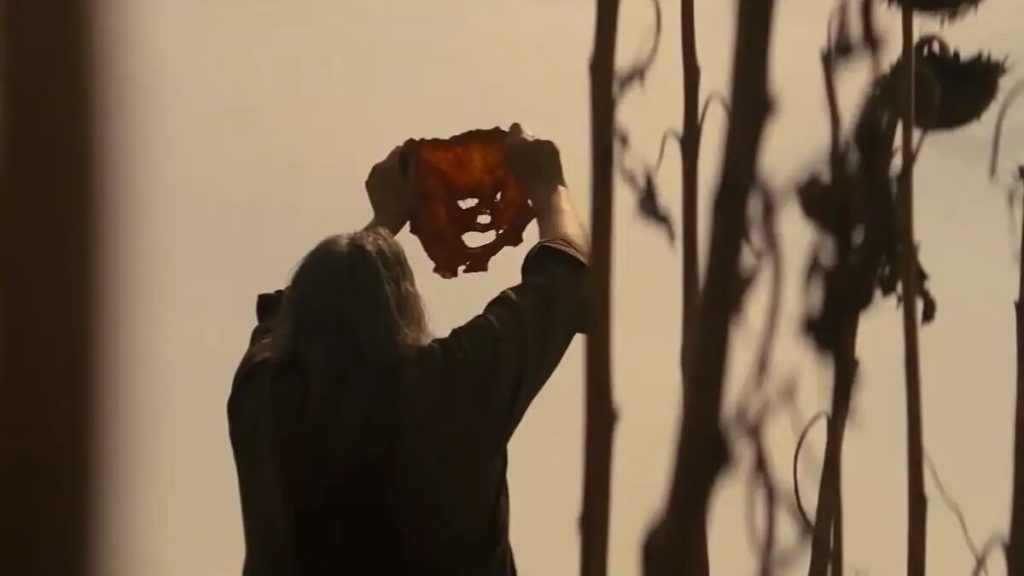 Netflix trae a Leatherface de vuelta con un sangriento tráiler de “La masacre de Texas”