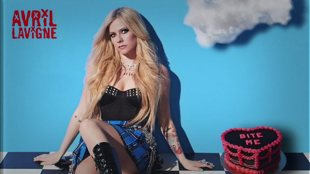 Avril Lavigne está de vuelta con nuevo álbum: “Love Sux”