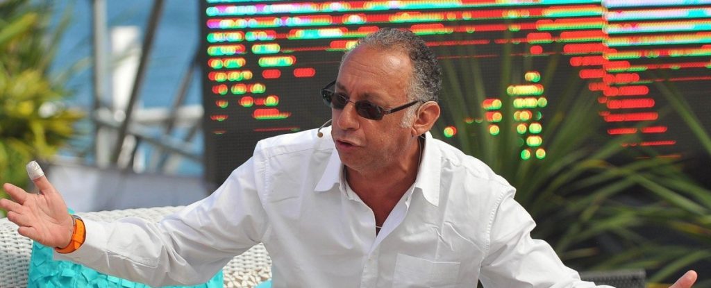 No le presten plata: Mauricio Israel vuelve a Chile