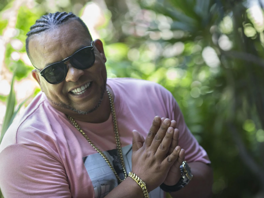 ENTREVISTA EN CAROLINA: DIVINO