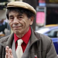 Mira al "MC Dioscoro" en el Tumba la casa