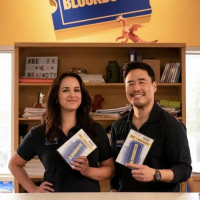 Se supo todo: Vuelve Blockbuster, pero será una serie de Netflix