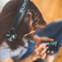 Estas son las canciones que nuestro país más escuchó en invierno