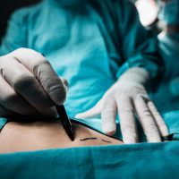 Un romántico: Le regaló una enchulada a su señora