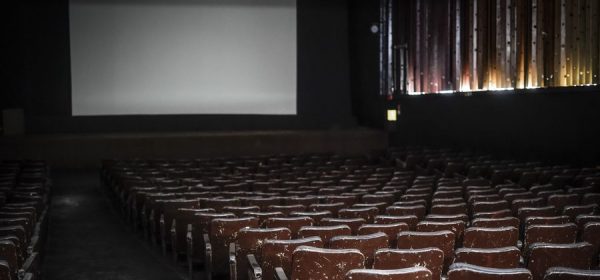 Fue más de 2 mil veces al cine y le reservaron su asiento para siempre