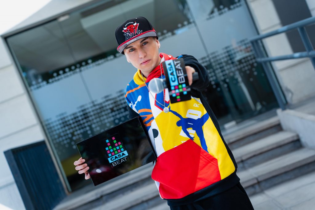 Dj Acres evaluó a “Astu” participante de “Casa Beat”
