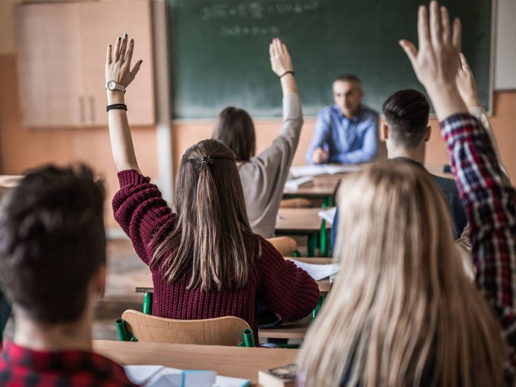 Caída de carnet: ¿Qué es lo más rebelde que hiciste en el colegio?