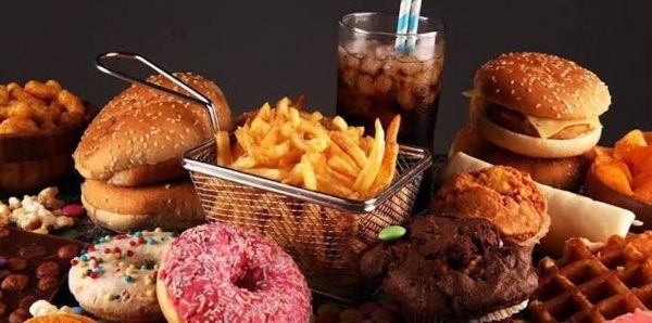 Proyecto de ley busca que restaurantes informen calorías de sus platos