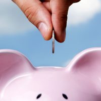 Juntando money pa' la gira de estudios de Radio Carolina