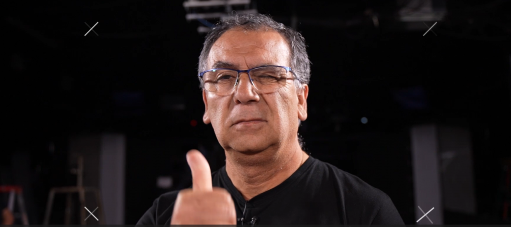 ¡Se pasó! Tito Benavente mezcla en vivo en Comunidad Carolina