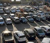 ¡Se pasan con los estacionamientos caros!