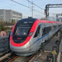 ¡Tan veloces como Speedy Gonzales! Llegaron a Chile los trenes más rápidos de Sudamérica
