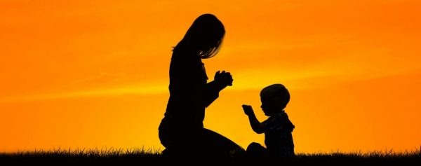Por primera vez hay más madres de 40 que adolescentes